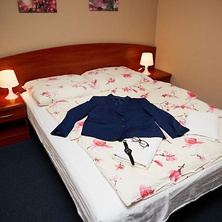 Hotel Vanillia Клукі Екстер'єр фото