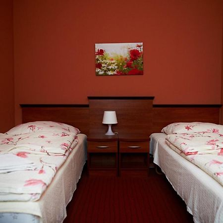 Hotel Vanillia Клукі Екстер'єр фото