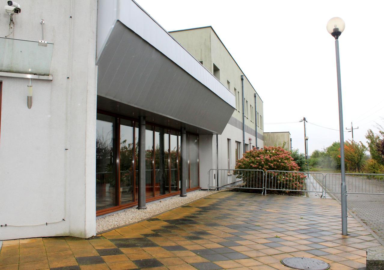 Hotel Vanillia Клукі Екстер'єр фото