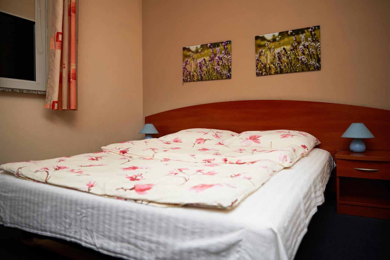 Hotel Vanillia Клукі Екстер'єр фото